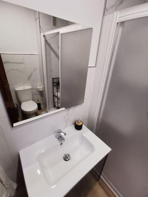 Apartamento En La Cala Del Moral Ngoại thất bức ảnh